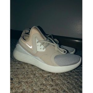 Women’s Nike